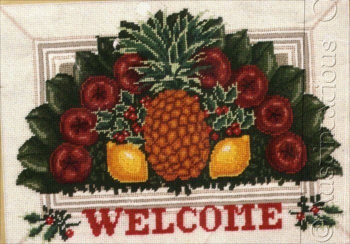 RARE WILLIAMSBURG FRUIT HOLIDAY WELCOME NEEDLEPOINT KIT