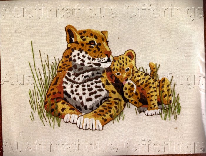 LEOPARD AND CUB CREWEL KIT