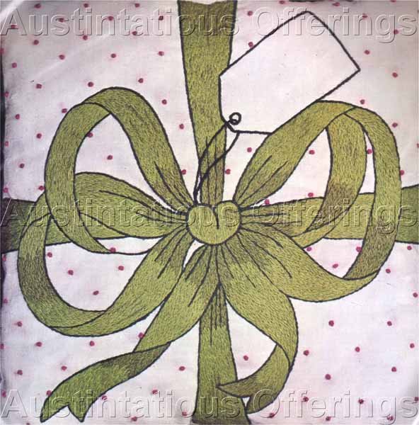 Christmas Surprise Crewel Embroidery Pillow Kit Holiday Gift Suitable for Beginners