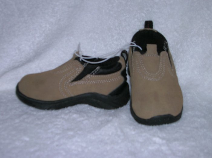 Cherokee Liam Boy's Taupe Slipons Size 6