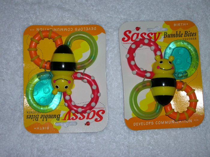 Sassy Bumble Bites Teether