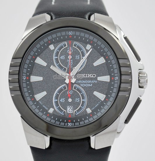 Seiko Sports Gray Dial Chrono WR100m Date Watch SNN147