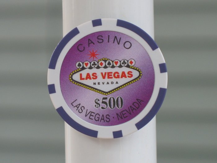 CASINO $500 PURPLE POKER CHIP FRIDGE MAGNET STRONG! LAS VEGAS