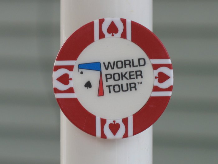 WPT WORLD POKER TOUR POKER CHIP FRIDGE MAGNET STRONG! RED
