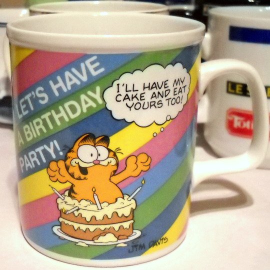 Vintage '78 Retro GARFIELD Birthday Coffee Cup Mug CAKE