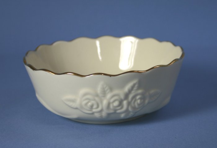 Lenox China ROSEBUD COLLECTION 4" All Purpose/Cereal Bowl
