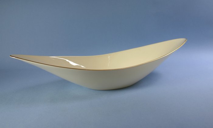 Lenox VENETIAN Collection Centerpiece Gold Trim