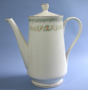Japan China ROSEVILLE 4135, Five Cup Coffee Pot and Lid