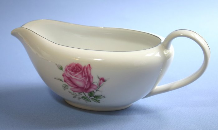 Fine China of Japan Imperial Rose Gravy Boat
