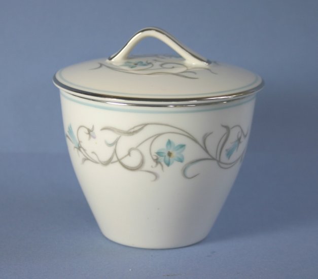 Noritake Beaumont Sugar Bowl and Lid