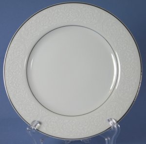 Carlton (Japan) PLYMOUTH #303 6" Bread and Butter Plates