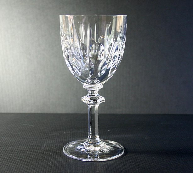 Gorham Aspen Wine Glass