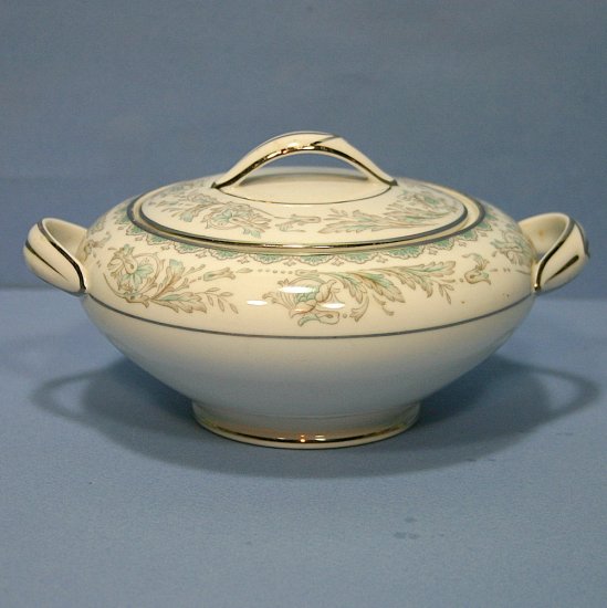 Noritake Belmont Sugar Bowl and Lid
