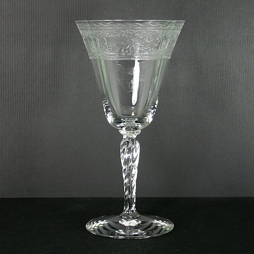 Fostoria 5097-1 Etched Hunt Scene With Dogs Water Goblet