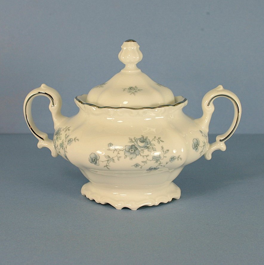 Johann Haviland Blue Garland Sugar Bowl & Lid