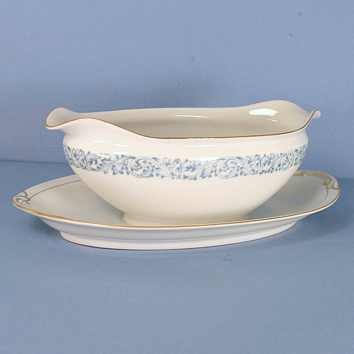 Aichi Sheffield Gravy Boat and Attached Underplate