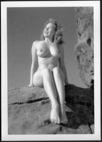 DAGMAR TOPLESS NUDE NEW REPRINT 5X7 15