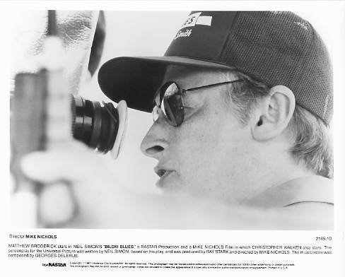 BILOXI BLUES Director Mike Nichols 8x10 movie still photo