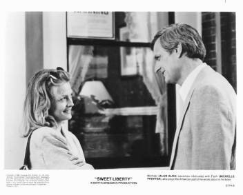 SWEET LIBERTY Michelle Pfeiffer, Alan Alda 8x10 movie still photo