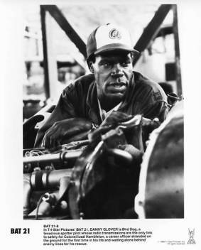 BAT 21 Danny Glover 8x10 movie still photo