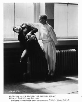 REMO WILLIAMS THE ADVENTURE BEGINS Fred Ward, Joel Grey 8x10 movie still photo