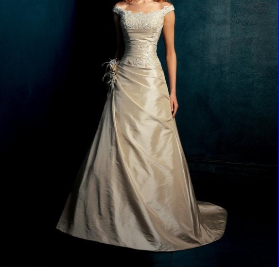 Free Shipping!custom-made wedding dress/evening dress