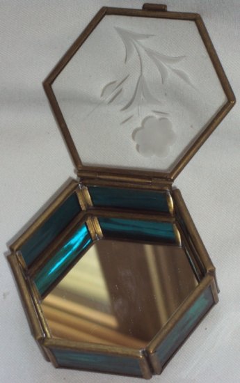 Via Vermont Etched Flower BlueStain Glass 6 Sided Octagon Shape Trinket Jewelry Box Mirror Bottom
