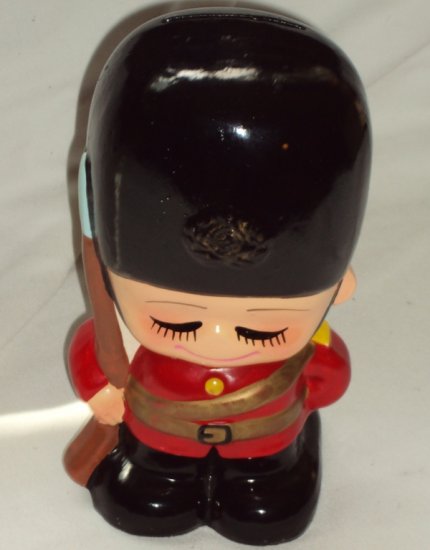 Vintage Buckingham Palace Changing Of the Guard Boy Figurine Ceramic Coin Slot Bank Hand Painted