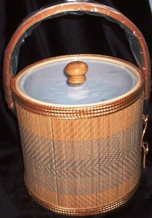 Culver Rattan Blue 3qt Mint in Box Ice Bucket 5th Ave NY Vintage 1987