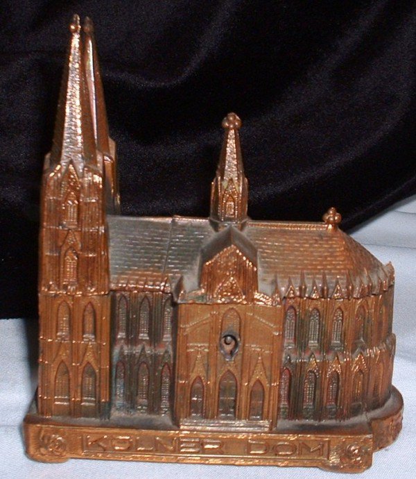 Kolner Dom Casket / Cathedral Building / Vintage Copper / Brass Cast Metal / Keepsake Box / Germany