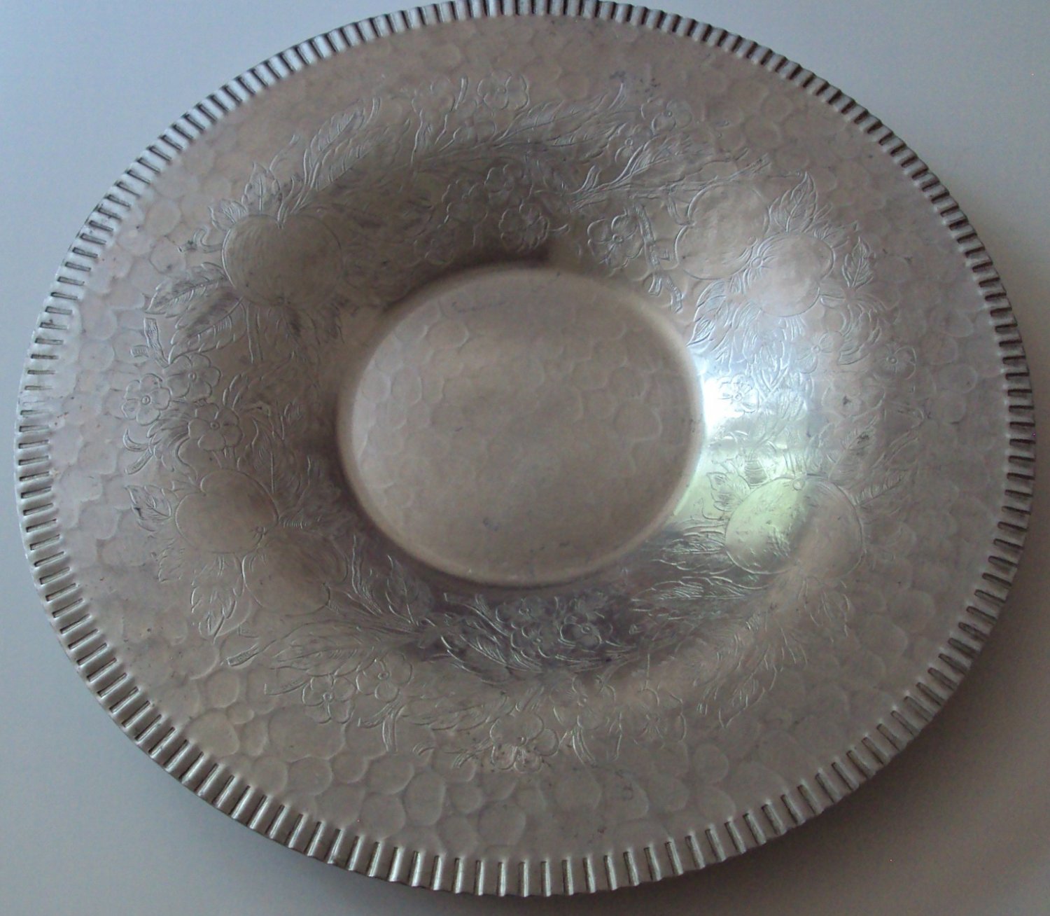 Hammered Aluminum Round Serving Tray Vintage Decorative Pumpkin Patch Floral Design