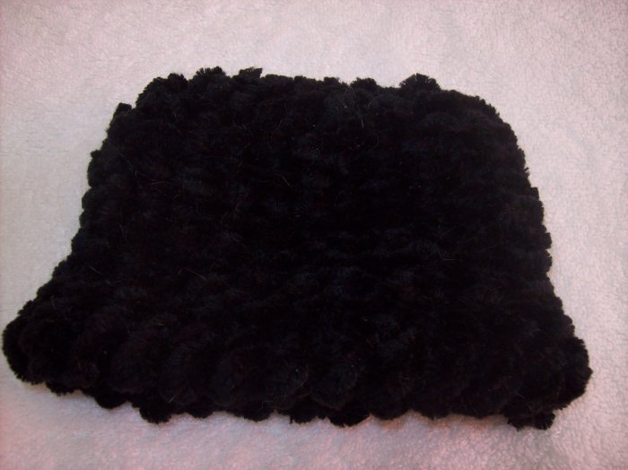 Hand-knitted doll hat, black