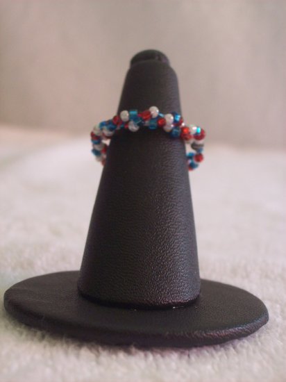 Twisted ring, red, white and blue