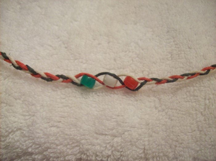 Wish bracelet (red, white, green) - red, white, and green