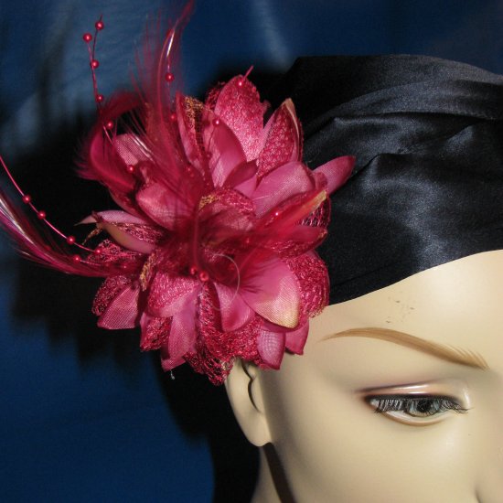 Amy Fascinator T10 Burgundy