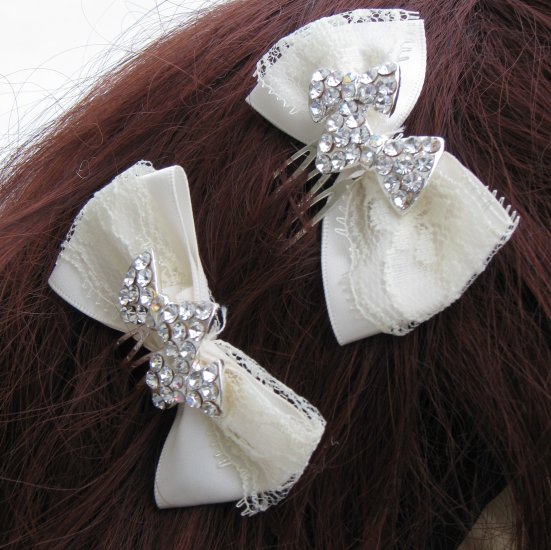 Rhinestone Bows Comb T30