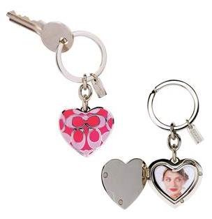 COACH Giant Signature Locket Heart KeyFob KeyChain NWOT #92053 Pink/Silver *PLUS BONUS CASH BACK!*