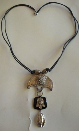 80’s Vintage Silver Tone and Leather Necklace