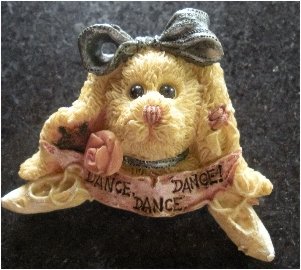 Ceramic Novelty âDanceâ Ballet Brooch