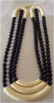Vintage Stylish & Bold 3 Strand Necklace