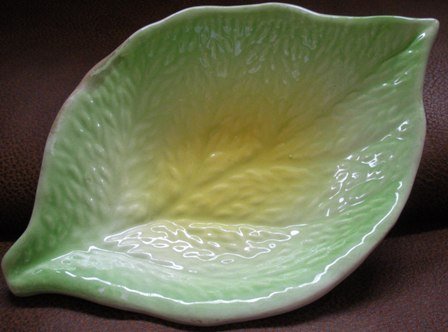 Vintage Japan Marked Ceramic Leaf Bowl