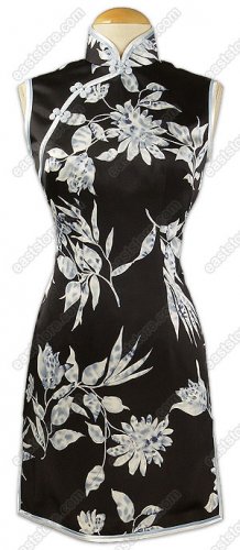 Stunning Traditional Silk Cheongsam