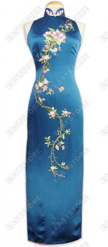 Feminine Floral Embroidery Cheongsam