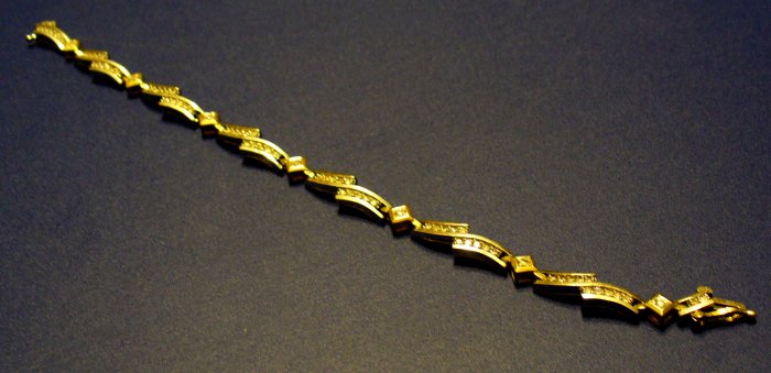 Gold & Diamond Bracelet