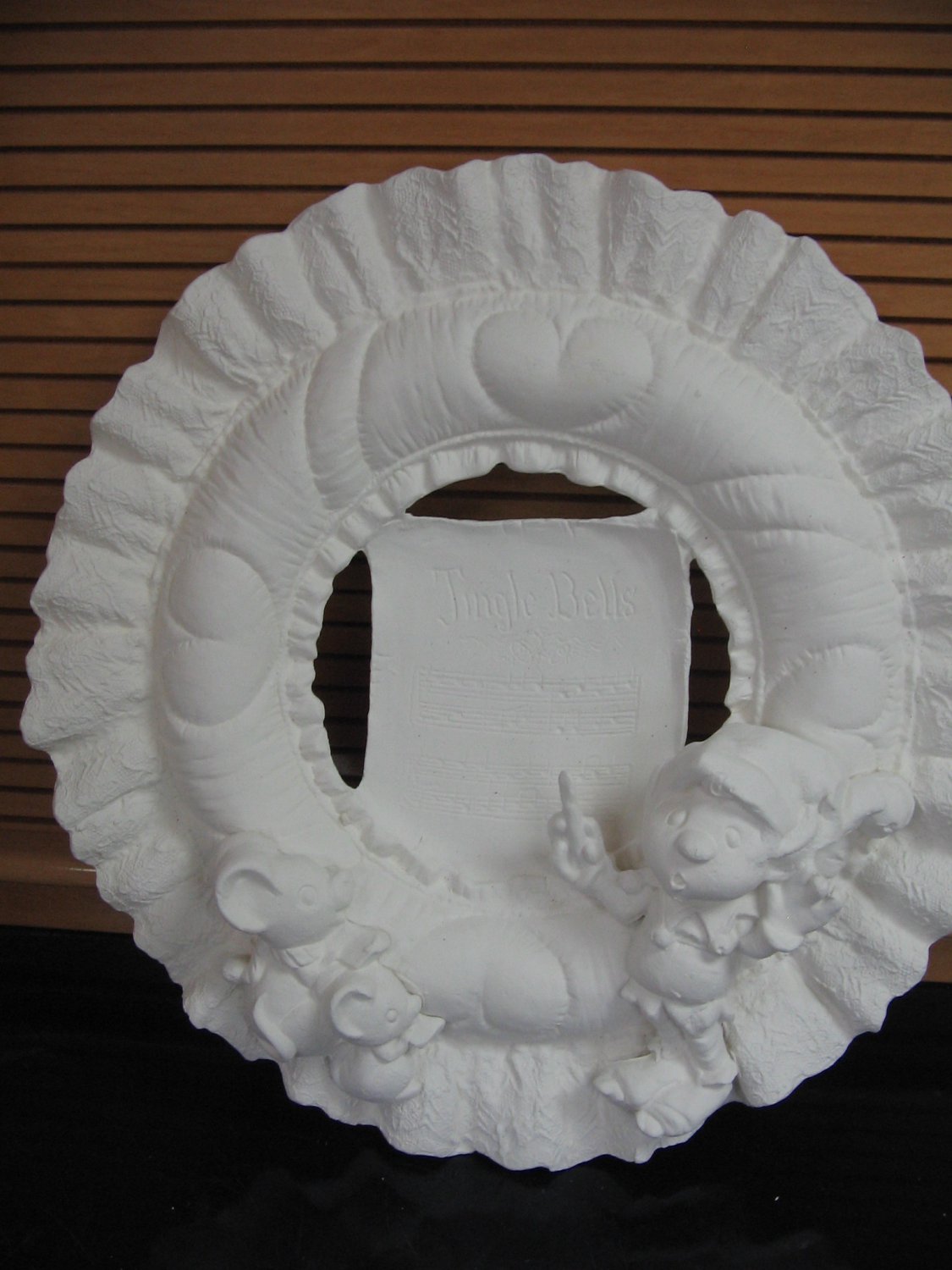 Holiday Quilt Look Wreath Ready To Paint Ceramics U Paint