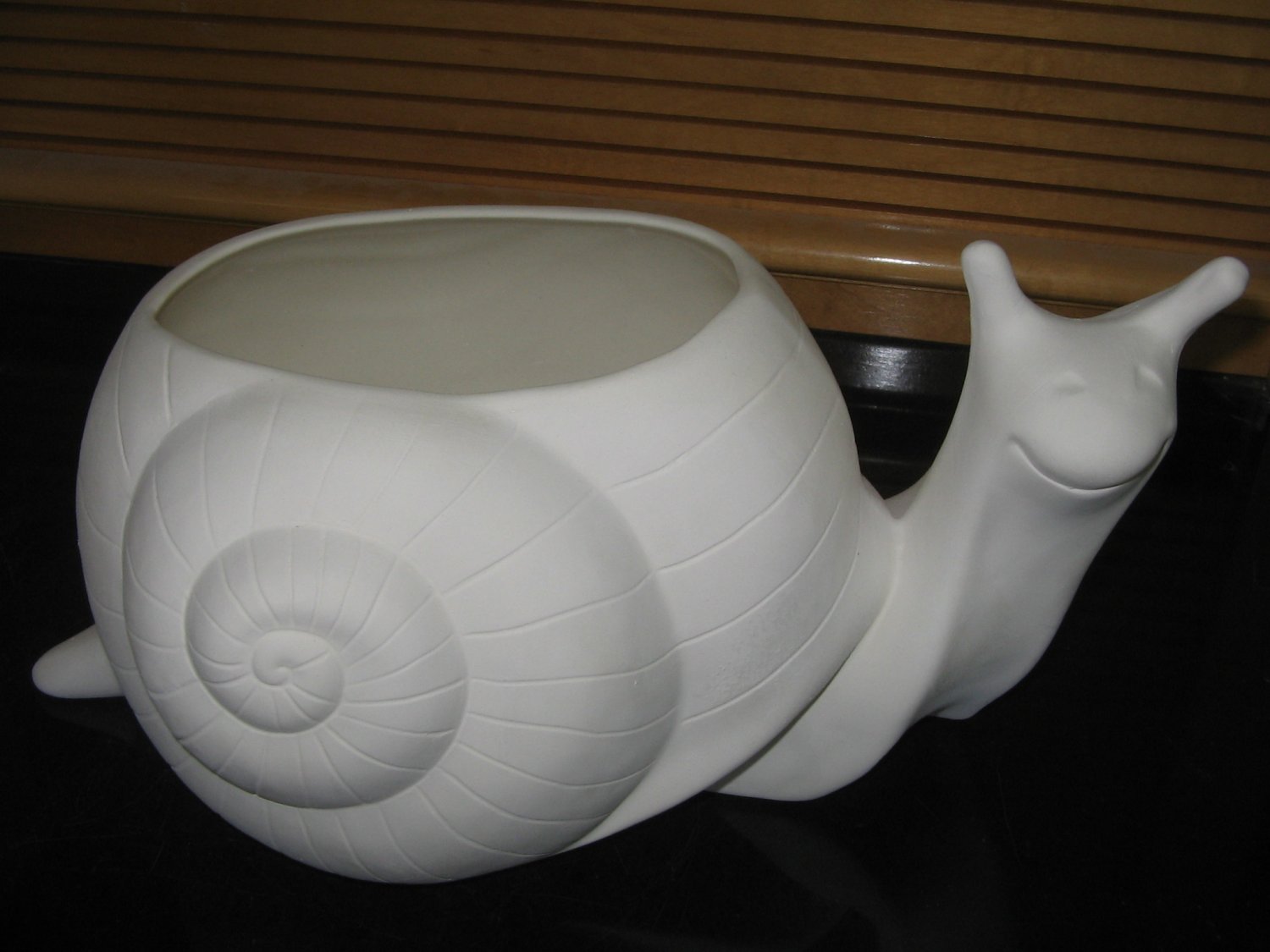 Ceramic Ready To Paint Snail Flower Pot Ceramic Bisque U Paint