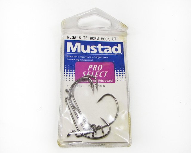 Mustad Mega Bite Worm Hook 5 each 37177BLN-4/0