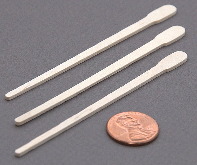 100 Disposable Small Wood Paddle Applicators for Eyebrow Waxing