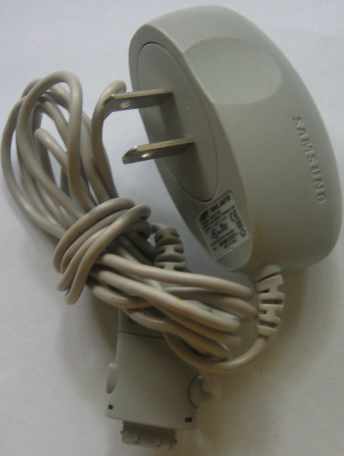 samsung cellphone charger TAD137JSE DC5V