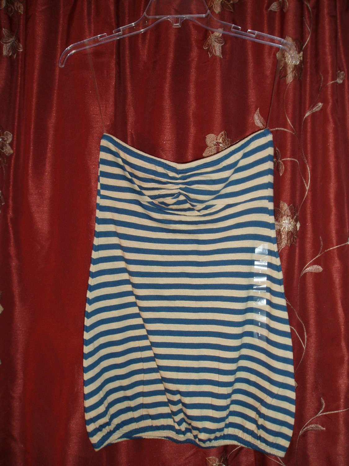 DKNY Jeans top with stripes, Size Juniors, S